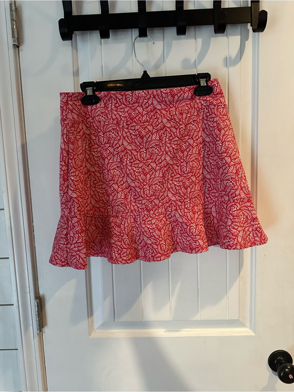 Tommy Bahama Pink and White Printed Flared Skort pickleball - Picture 2 of 3